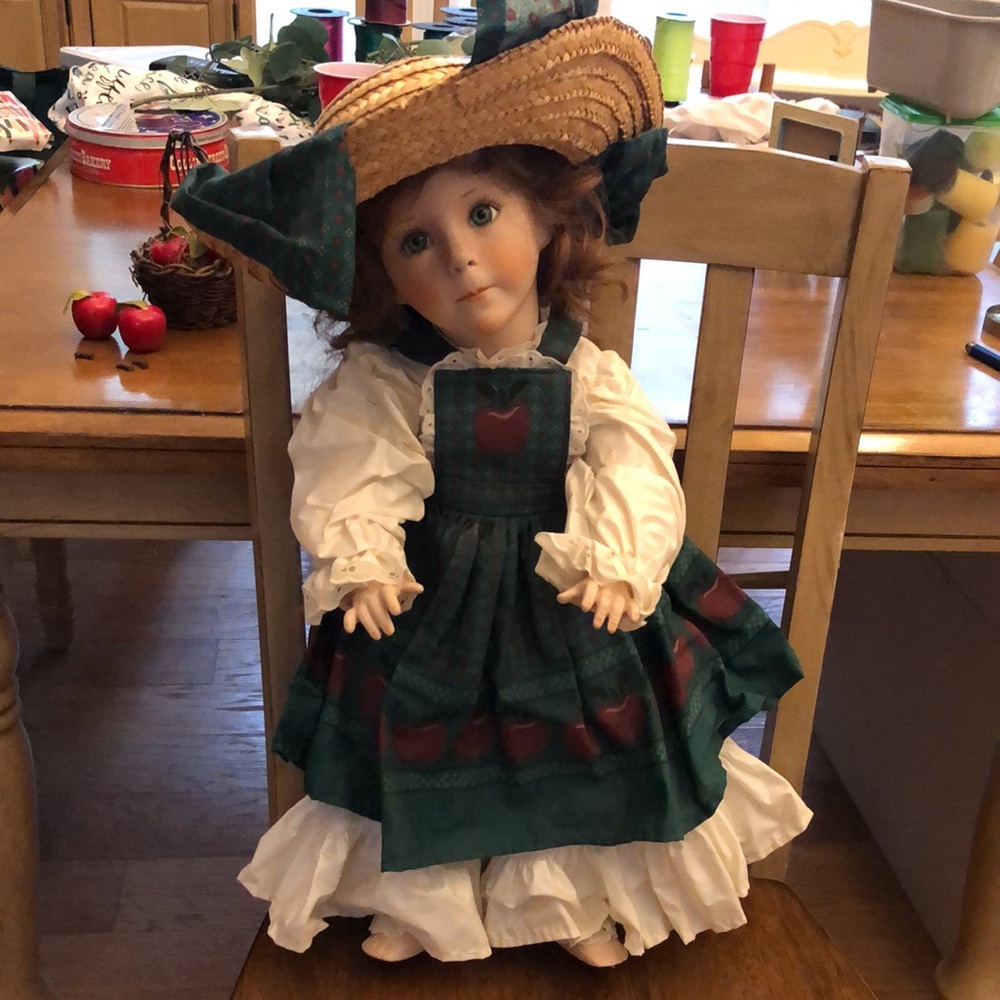 Apple Abigale Porcelain Doll By Linda Rick